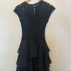 Vintage Late Edition Petite Women’s 2 Y2K Black Lace Tiered Dress